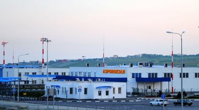 Аеропорт Геленджика обслуговує найближчі містечка Чорноморського узбережжя і Новоросійськ