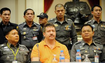 Алла Бут була допущена до заарештованого в Таїланді Віктору Буту перед його екстрадицією