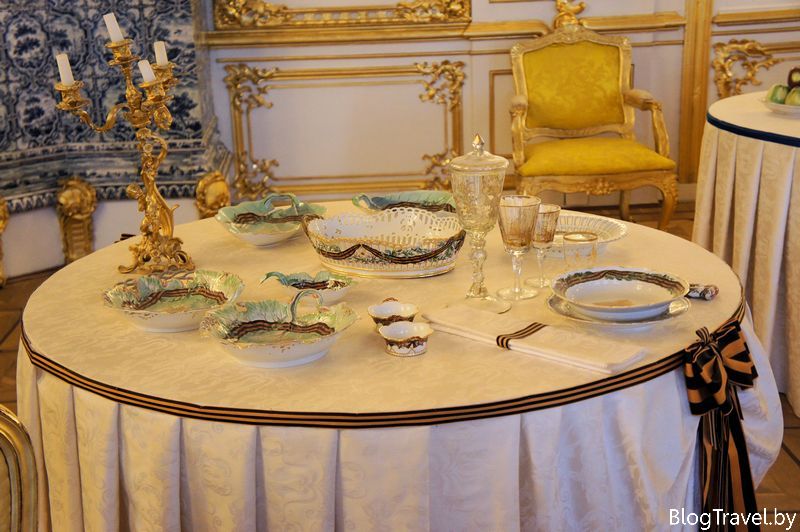 Кавалерском їдальня в Катерининському палаці