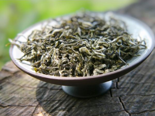 Китайська назва:碧螺春, bìluóchūn   Тип: зелений чай   Де виробляється: Сучжоу, Цзянсу