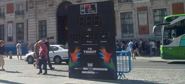 Трохи більше тижня тому - минулого понеділка - на одній з головних   площ Мадрида Puerta del Sol   були запущені годинник, що відмірюють час, що залишився до відкриття Чемпіонату Світу з баскетболу-2014