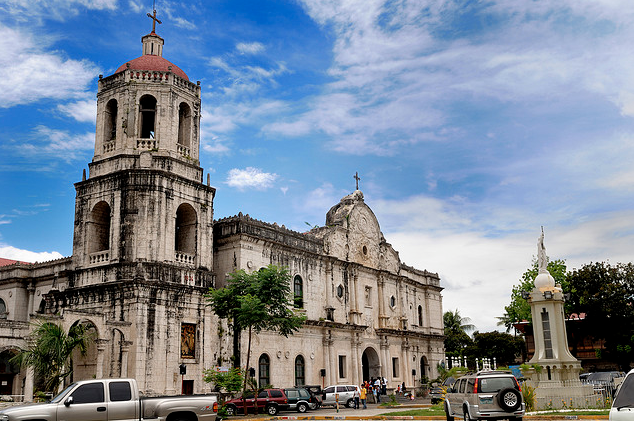 На Себу починається історія Філіппін і по своїй популярності у мандрівників острів конкурує з островом Лусон і розташованої на ньому столицею держави - Манілою