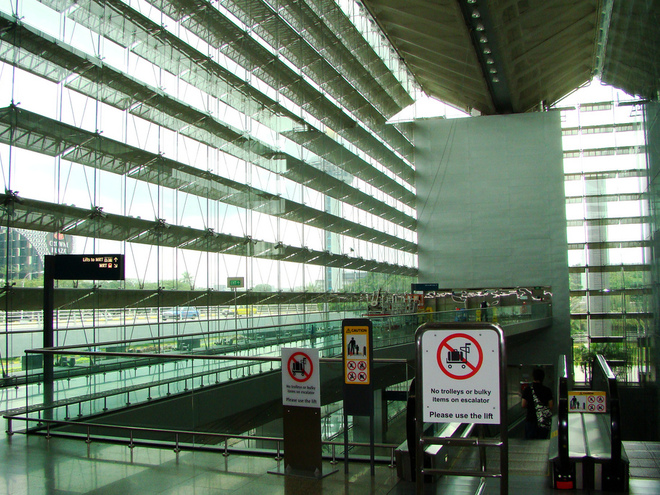 Найкрасивіше метро: станція Changi Airport MRT, Сінгапур