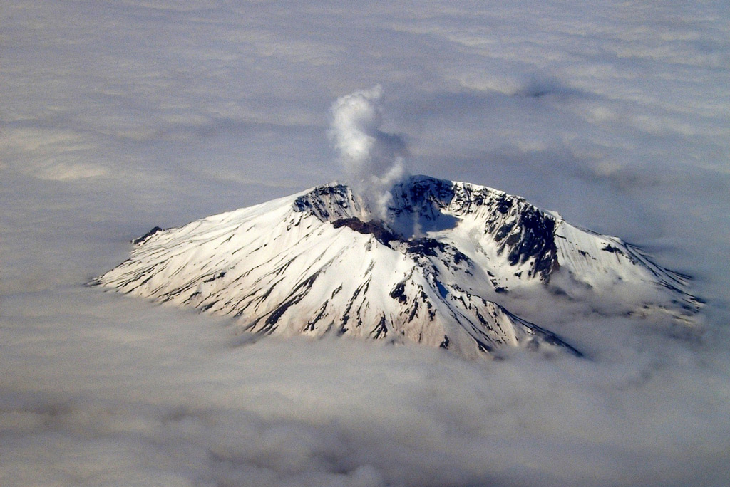 Зараз ознак майбутнього виверження немає і вулкан відкритий для відвідування