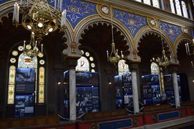 Єрусалимська синагога, фото: Катерина Сташевська   - Тут, наприклад, зберігаються окремі фрагменти раніше втрачених синагог Старого Міста, в західному нефі знаходиться прекрасний орган